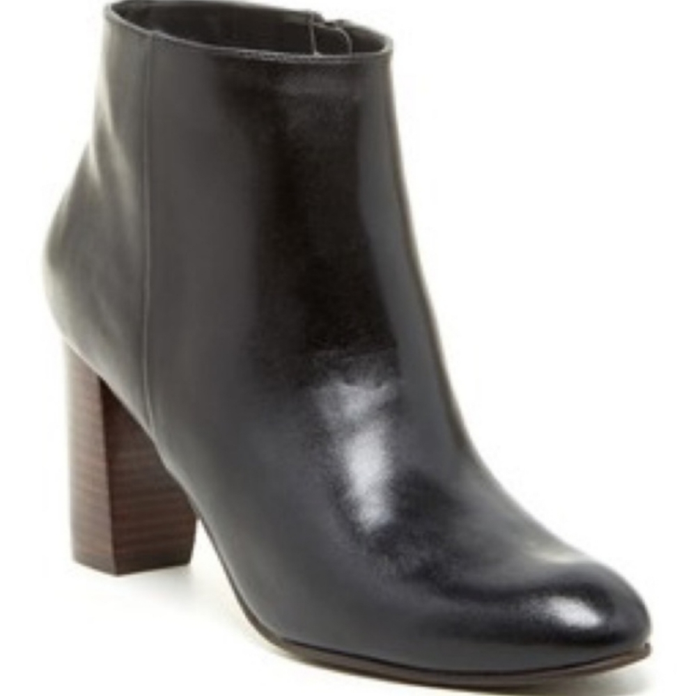14th and Union Leather Clover Booties size 9.5